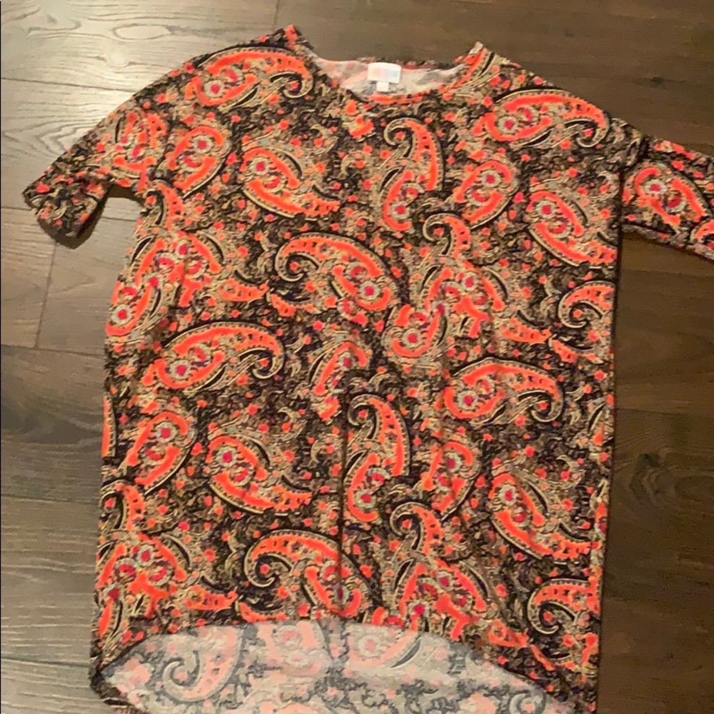 Lularoe Irma top